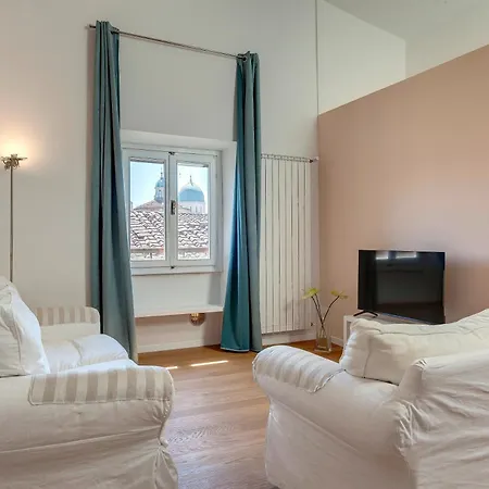 Pinti Apartment By Mamo Florence-3